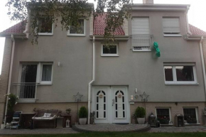 2 Zimmer-Einliegerwohnung am Flughafen Schönefeld